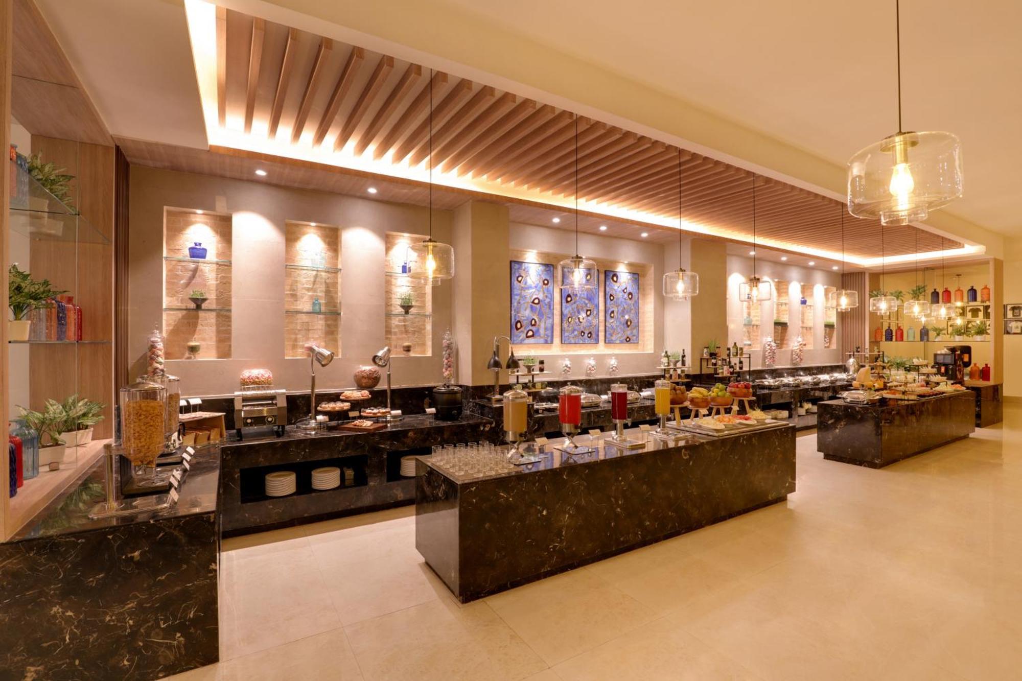 Lemon Tree Hotel, Rishīkesh Eksteriør billede