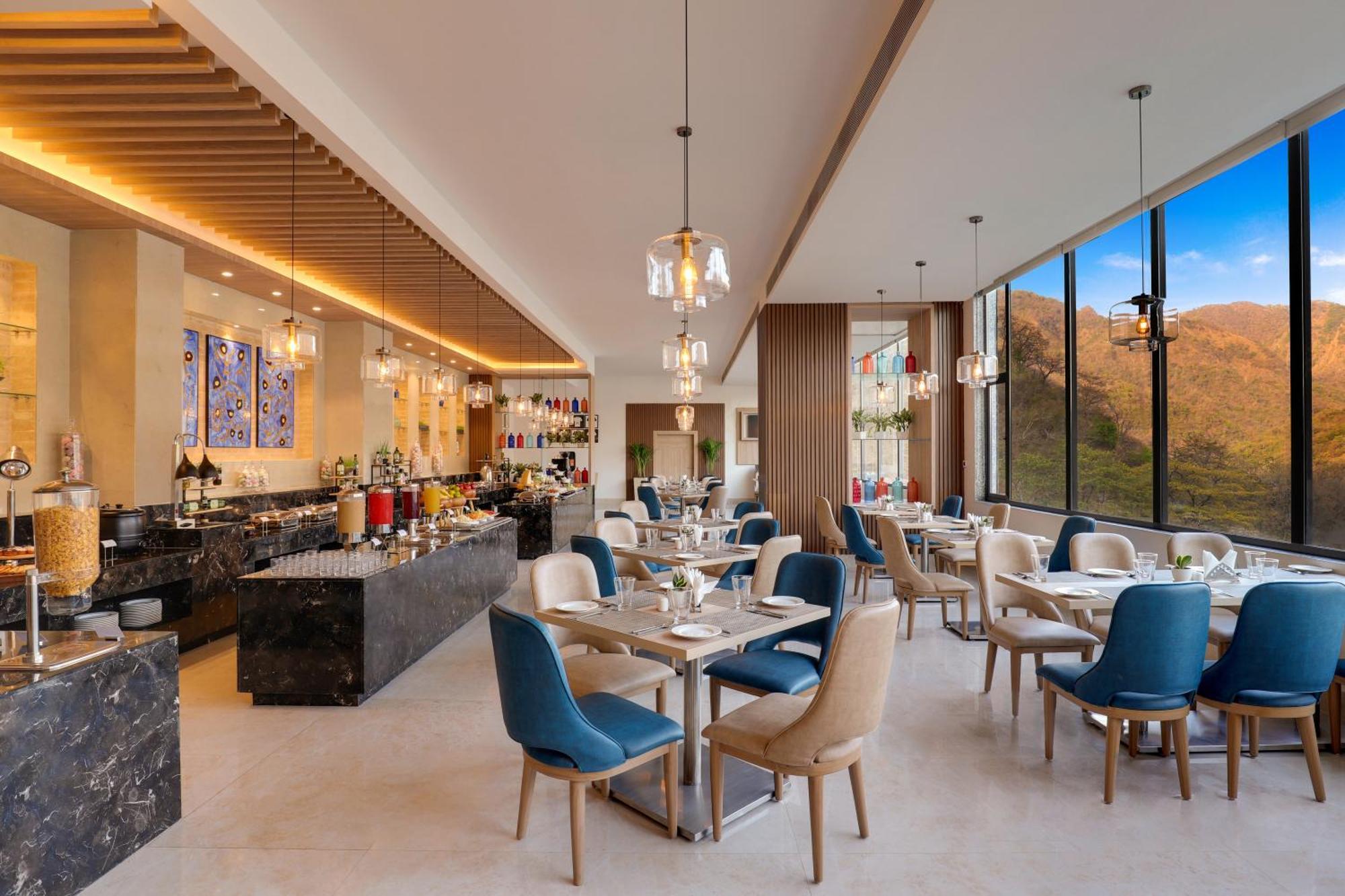 Lemon Tree Hotel, Rishīkesh Eksteriør billede